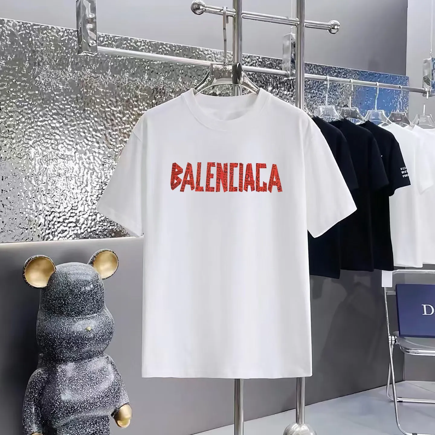 Balenciaga T 1:1 300 1×1 Same Style logo OS 200 ：Black，White， ，Red， Gray Size：XS-L